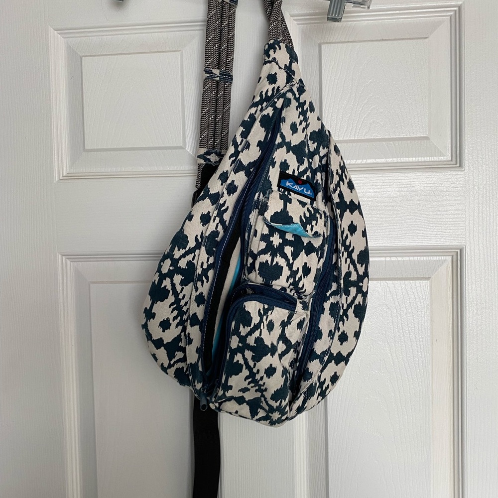 Kavu Crossbody Rope Bag